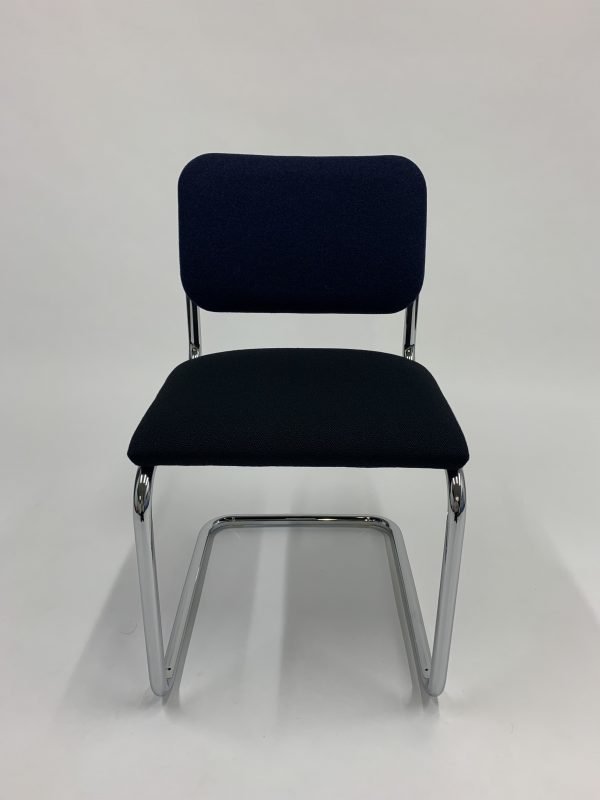 Knoll Cesca chair armless (Sitzfläche schwarz, Rückenlehne blau)